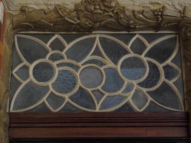 Casa Carlos Leôncio Vitral belga incolorado